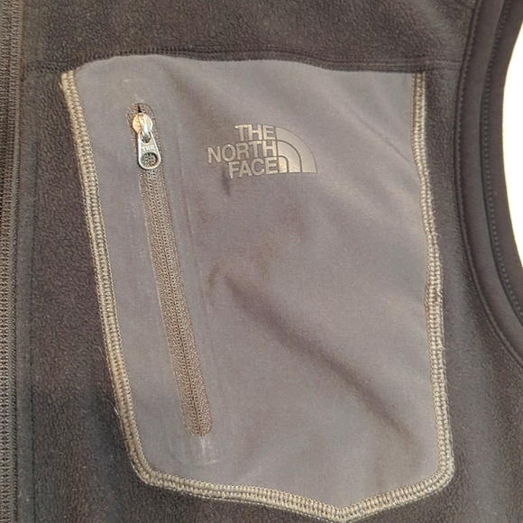 🎉HP🎉 The North Face Fleece Vest - Picture 2 of 5